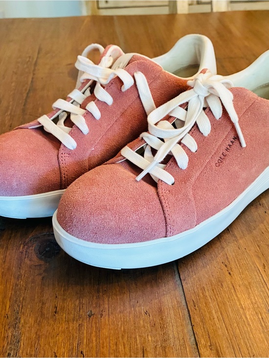 Cole Hahn Shoes - Women's Cole Hahn Joy Crosscourt suede sneakers. Pink size 9B